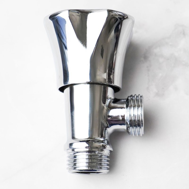 Кран угловой 1/2