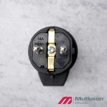 Вилка разборная 16 А 250 В IP44