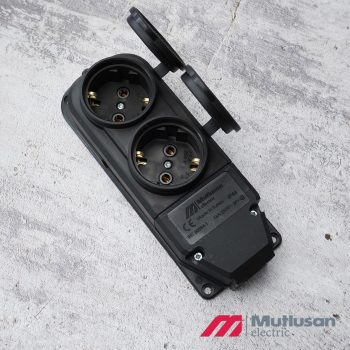 Колодка двухместная 16А 250V IP44