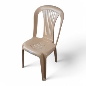 Стул из пластика