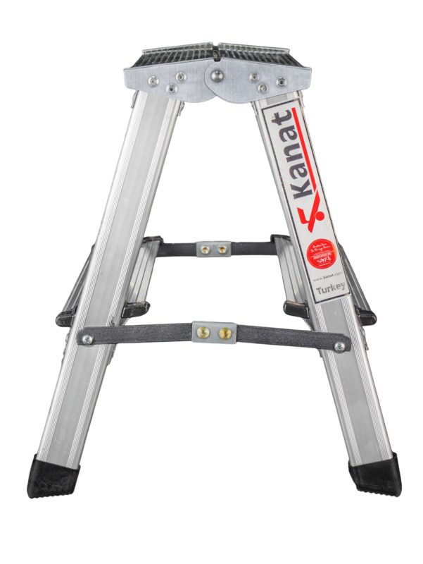 Стремянка Канат алюминиевая, двухсторонняя, 2 ступеней, 2,1 метров max