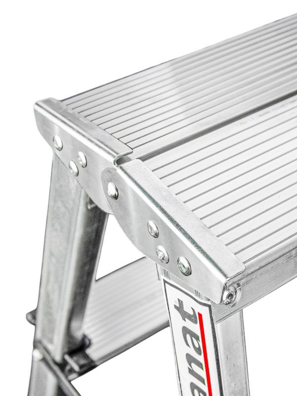 Стремянка Канат алюминиевая, двухсторонняя, 3 ступеней, 2,22 метров max